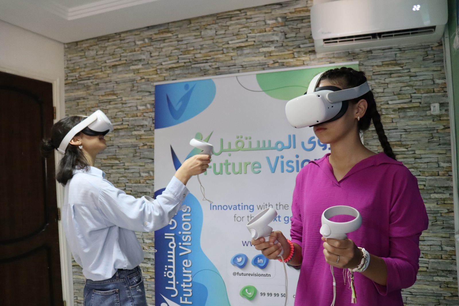 تجربة الذكاء الاصطناعي والواقع الافتراضي